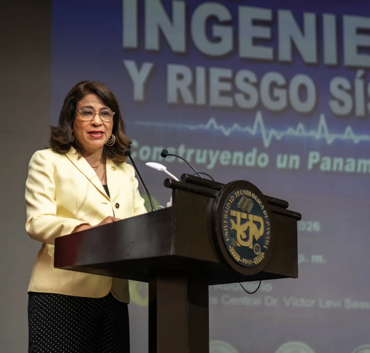 UTP impulsa debate técnico sobre riesgo sísmico y resiliencia de las infraestructuras en Panamá — imagen 6